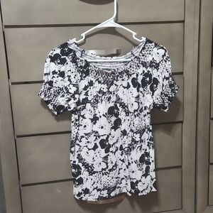 Lauren Ralph Lauren ladies floral black and white top